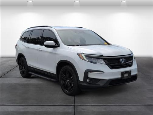 Platinum White Pearl 2022 Honda Pilot
