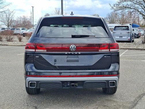 2025 Volkswagen Atlas 2.0T Peak Edition