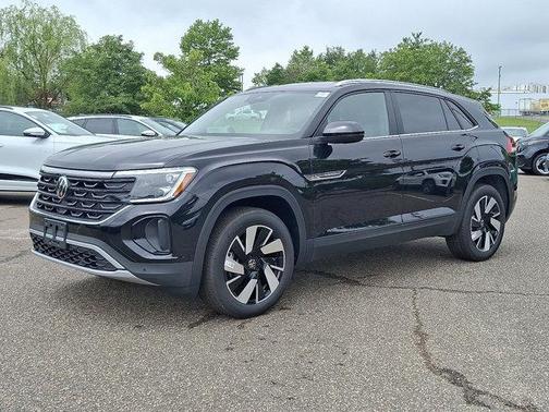 2025 Volkswagen Atlas Cross Sport 2.0T SE w/Technology 4MOTION