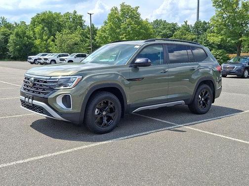 2025 Volkswagen Atlas 2.0T Peak Edition
