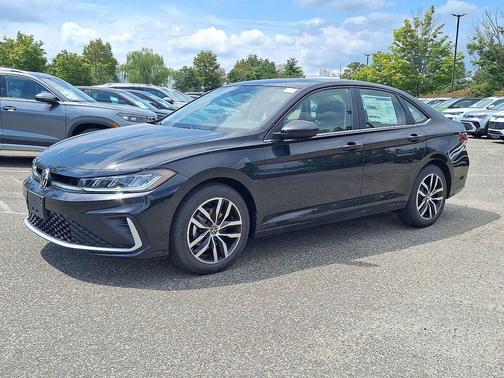 Deep Black Pearl 2025 Volkswagen Jetta 1.5T SE