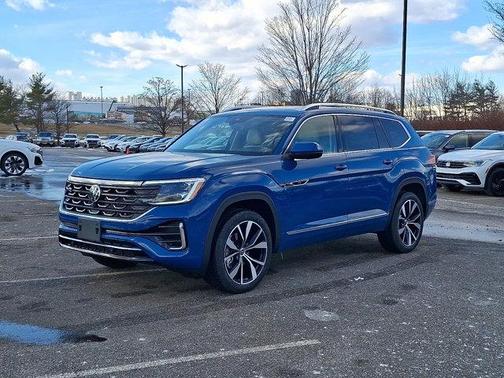 2025 Volkswagen Atlas 2.0T SEL Premium R-Line 4MOTION