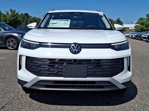 2025 Volkswagen Tiguan 2.0T SE 4MOTION