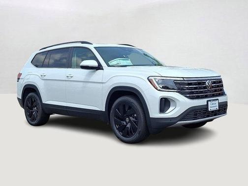 2025 Volkswagen Atlas 2.0T SE w/Technology 4MOTION