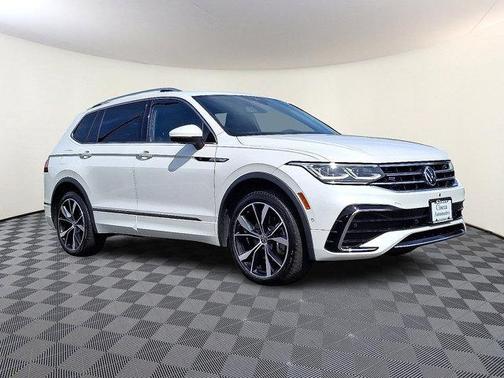 2022 Volkswagen Tiguan 2.0T SEL R-Line 4MOTION