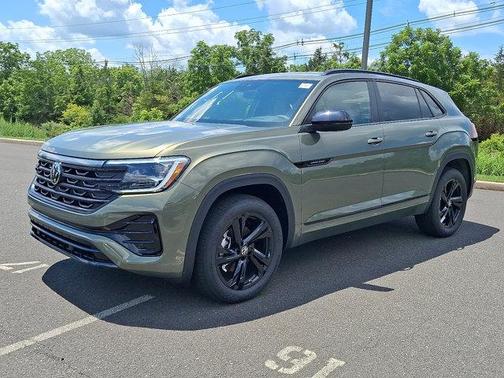 2025 Volkswagen Atlas Cross Sport 2.0T SEL
