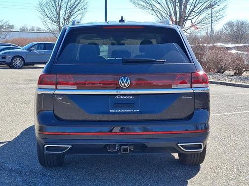 2025 Volkswagen Atlas 2.0T SE w/Technology 4MOTION
