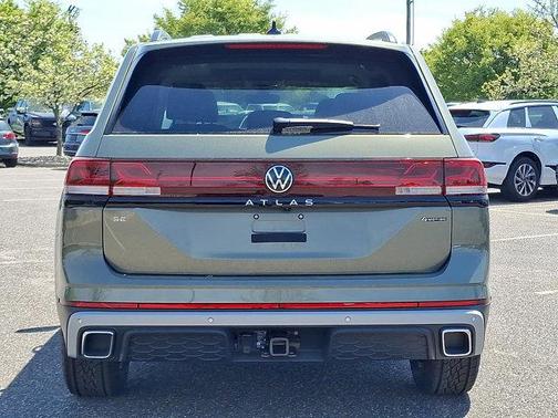 2025 Volkswagen Atlas 2.0T Peak Edition