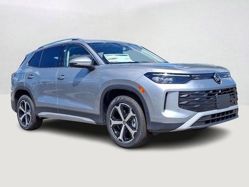 2025 Volkswagen Tiguan 2.0T SE 4MOTION