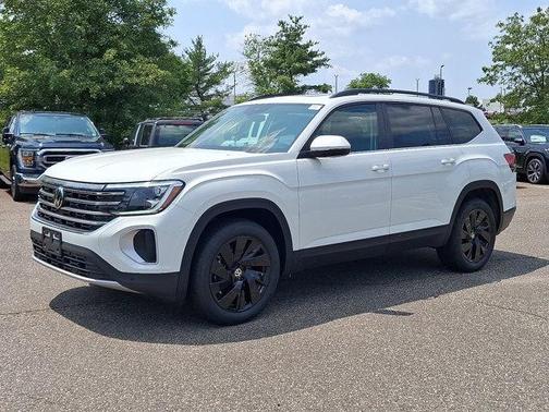 2025 Volkswagen Atlas 2.0T SE w/Technology 4MOTION