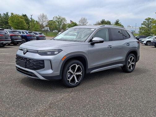 Silver Metallic 2026 Volkswagen Tiguan 2.0T SE 4MOTION