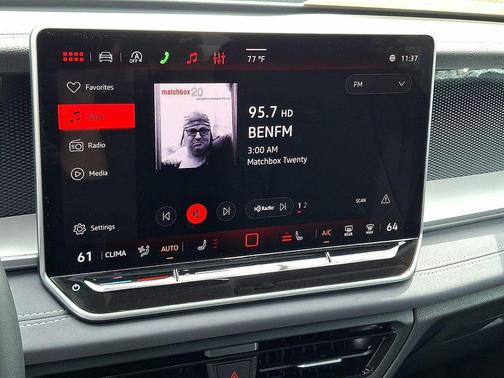 Silver Metallic 2026 Volkswagen Tiguan 2.0T SE 4MOTION