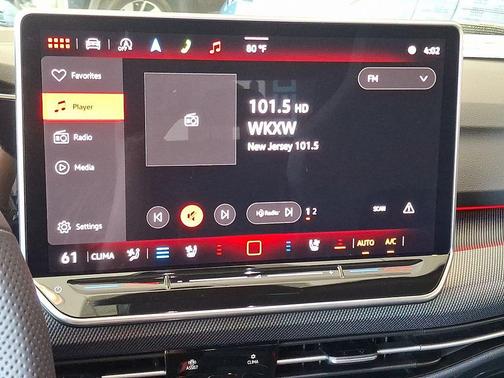 2025 Volkswagen Golf GTI 2.0T SE DSG