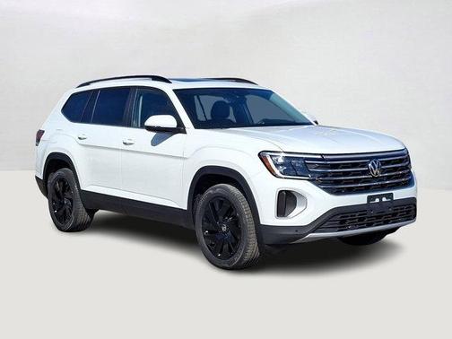 2025 Volkswagen Atlas 2.0T SE w/Technology 4MOTION
