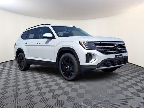 2026 Volkswagen Atlas 2.0T SE w/Technology 4MOTION