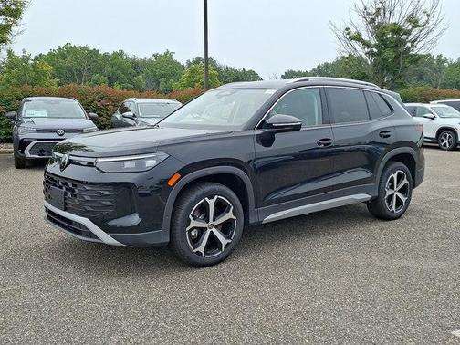 2025 Volkswagen Tiguan 2.0T SE 4MOTION