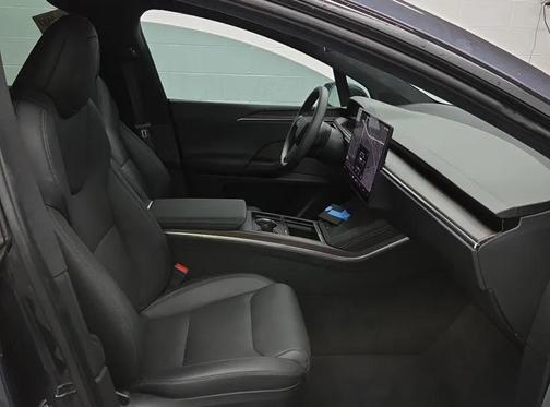 Stealth Grey 2024 Tesla Model X Base