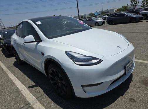 2023 Tesla Model Y Long Range