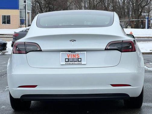2023 Tesla Model 3 Standard Range