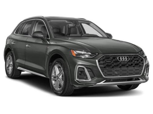 Daytona Gray Pearl Effect 2025 Audi Q5 55 S line Premium Plus