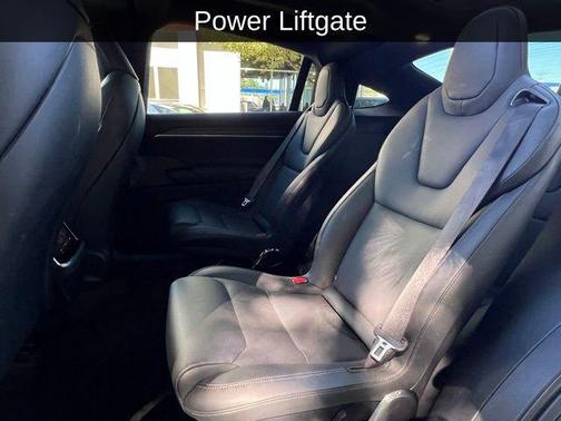 2022 Tesla Model X Plaid