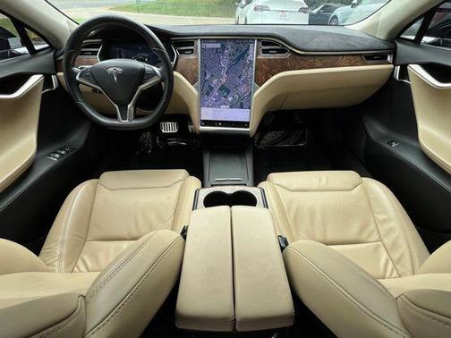 2017 Tesla Model S 75