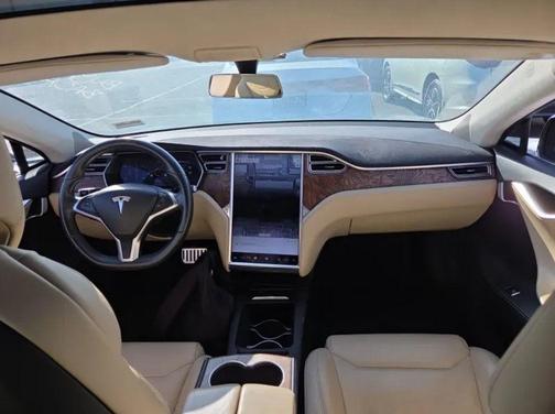 2017 Tesla Model S 75