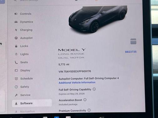 Gray 2023 Tesla Model Y Long Range