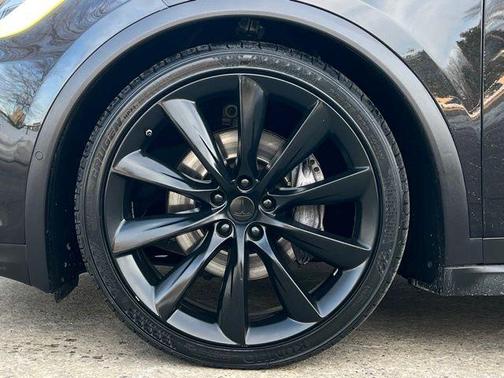 2016 Tesla Model X 90D