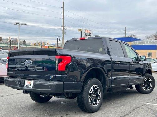 2023 Ford F-150 Lightning Pro