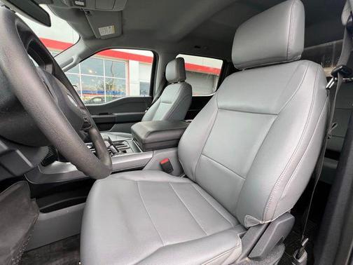 2023 Ford F-150 Lightning Pro