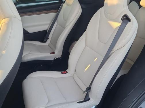 2024 Tesla Model X Base