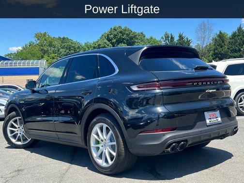Chromite Black Metallic 2025 Porsche Cayenne Cayenne E-Hybrid