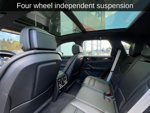 Black 2023 Porsche Cayenne Cayenne