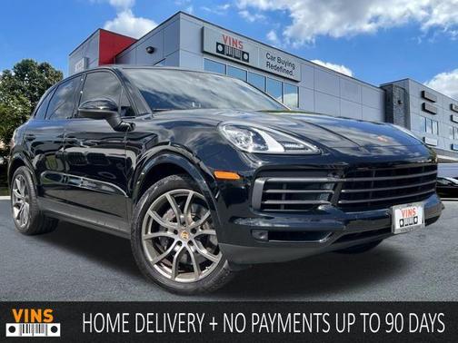 Black 2023 Porsche Cayenne Cayenne