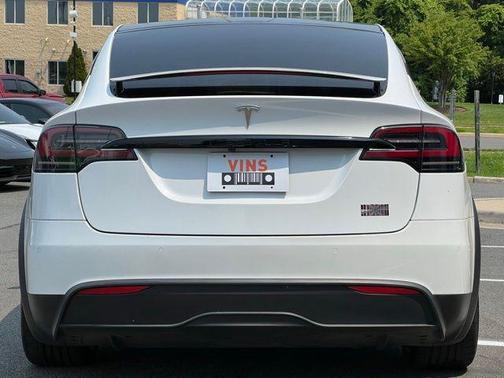 2022 Tesla Model X Plaid