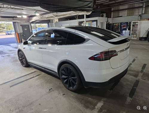 2021 Tesla Model X Long Range