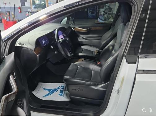 2021 Tesla Model X Long Range