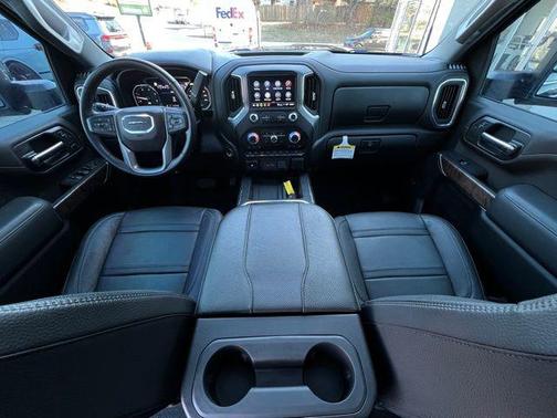 2023 GMC Sierra 2500 Denali