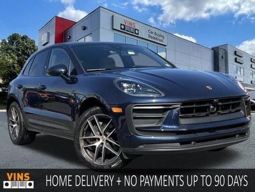 2023 Porsche Macan Base