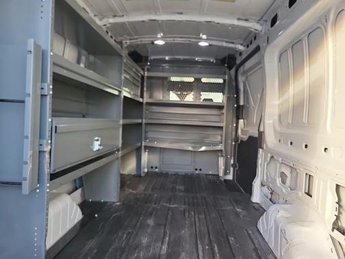 2022 Ford E-Transit T-350 Medium Roof