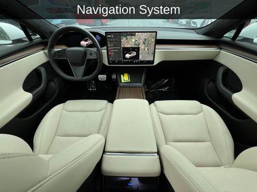 2023 Tesla Model S Base