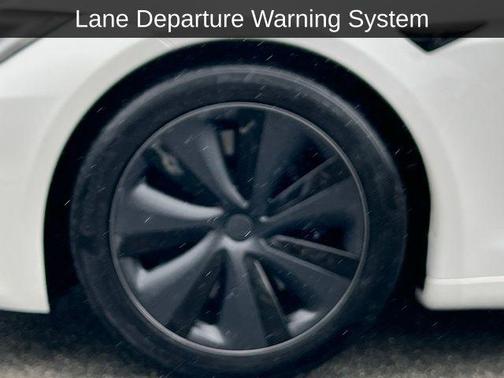 2023 Tesla Model S Base