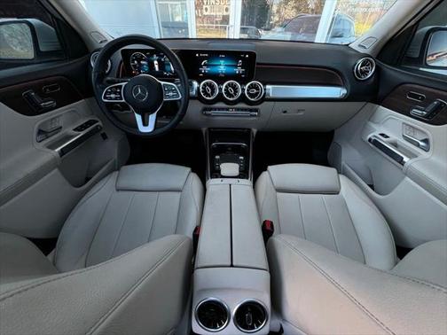 2021 Mercedes-Benz GLB 250 4MATIC