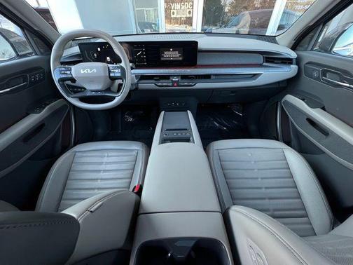 2024 Kia EV9 Land