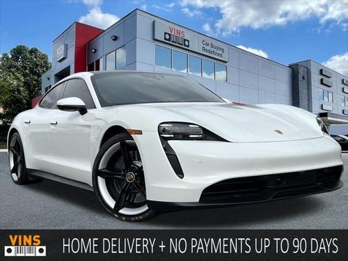2022 Porsche Taycan Base