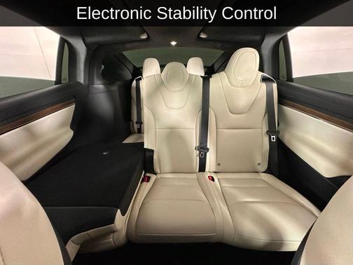 2022 Tesla Model X Base