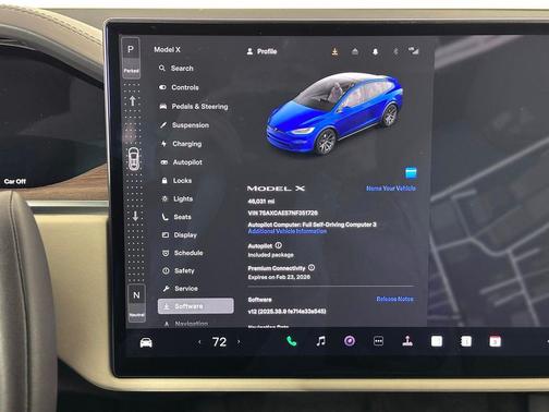 2022 Tesla Model X Base