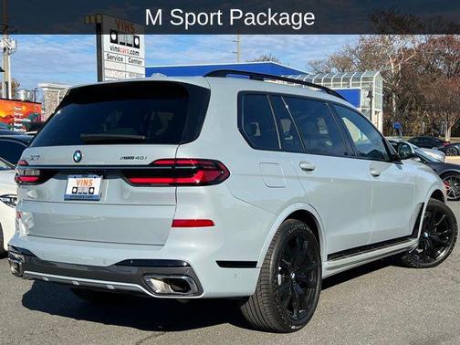 2023 BMW X7 xDrive40i