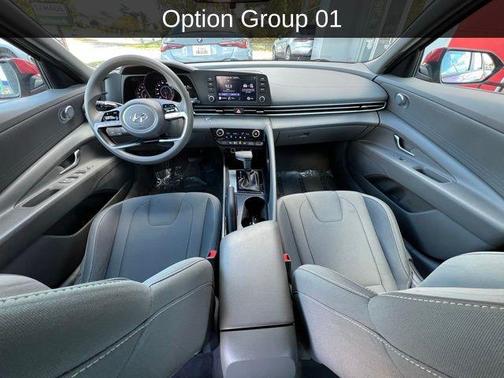 2022 Hyundai ELANTRA SEL